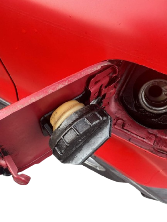 Honda Gas Cap Holder - EK RD1